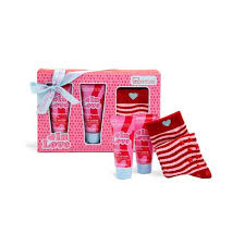 IDC SET BANO IN LOVE 42209